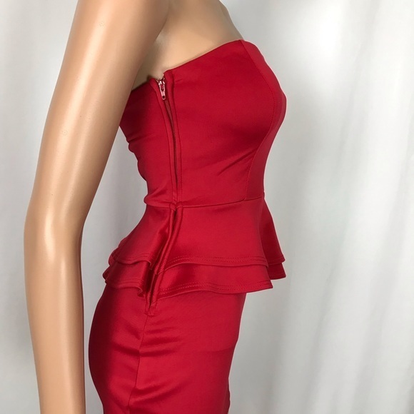Jr's Wet Seal Red Mini Dress w Ruffle Detail Sz S - Picture 4 of 7